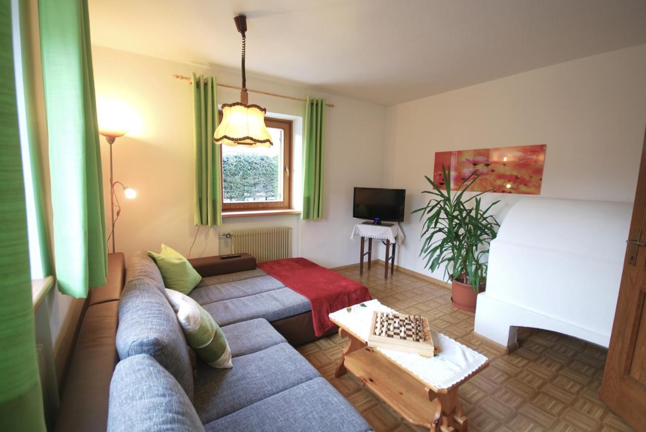 וילאבאסה Appartements Hoferhof מראה חיצוני תמונה