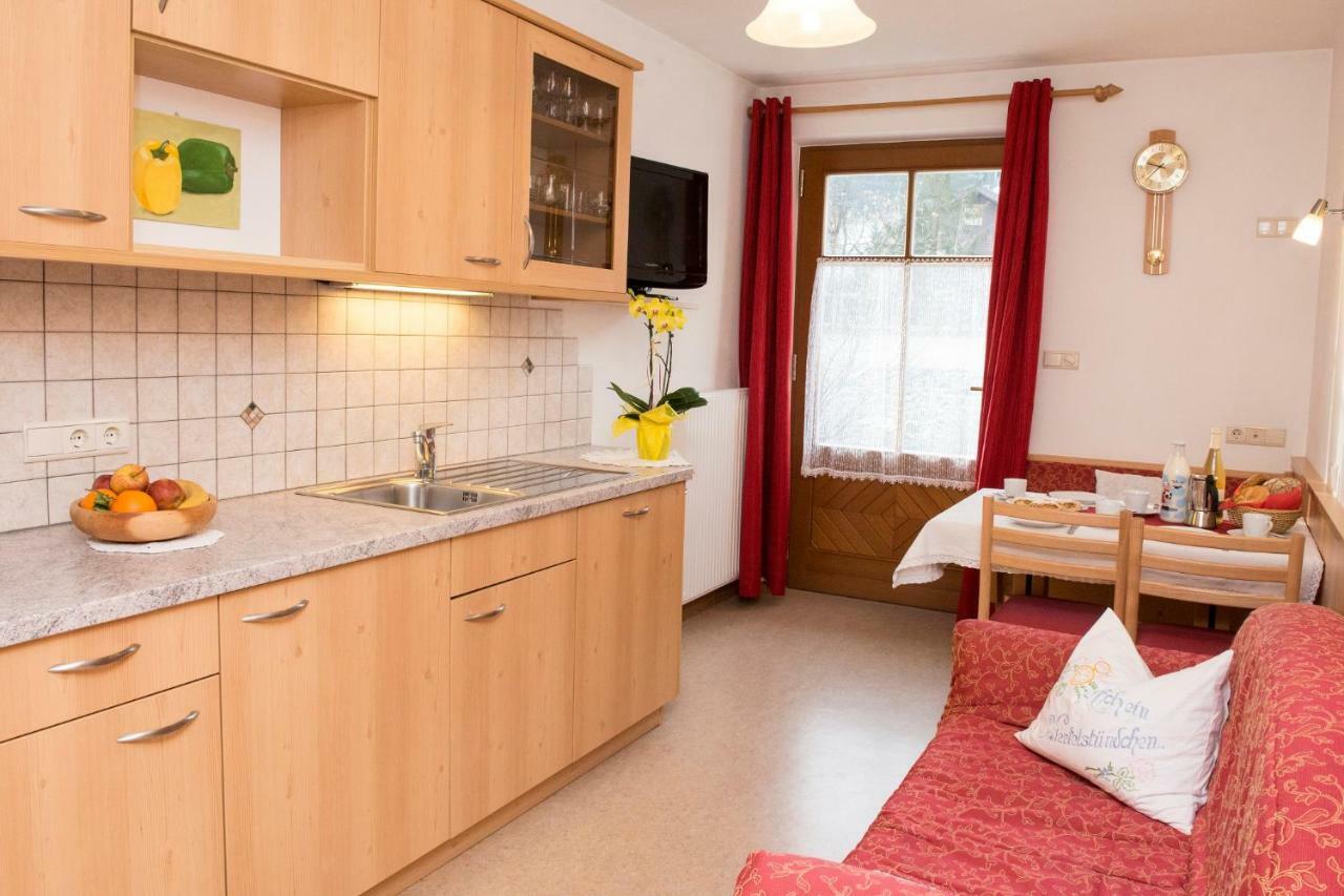 וילאבאסה Appartements Hoferhof מראה חיצוני תמונה