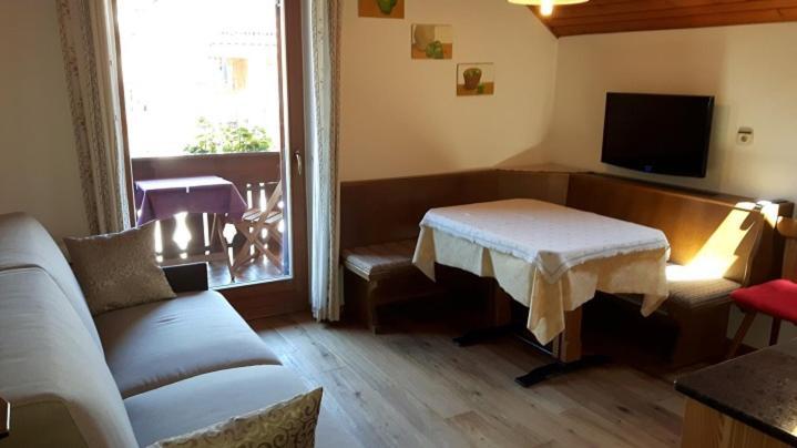 וילאבאסה Appartements Hoferhof מראה חיצוני תמונה